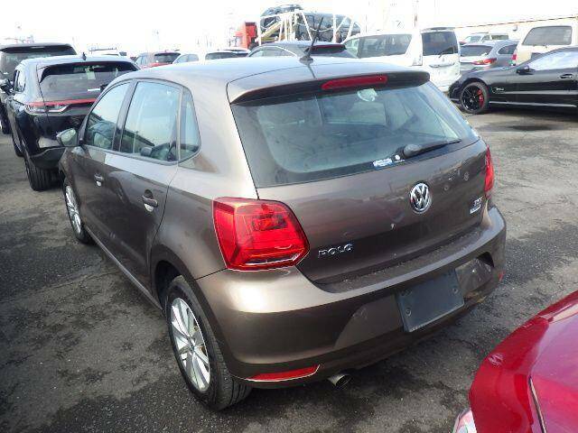 Volkswagen Polo 1.2 Tsi Bluemotion Tech Sel Hatchback D WVW571 Brown #3