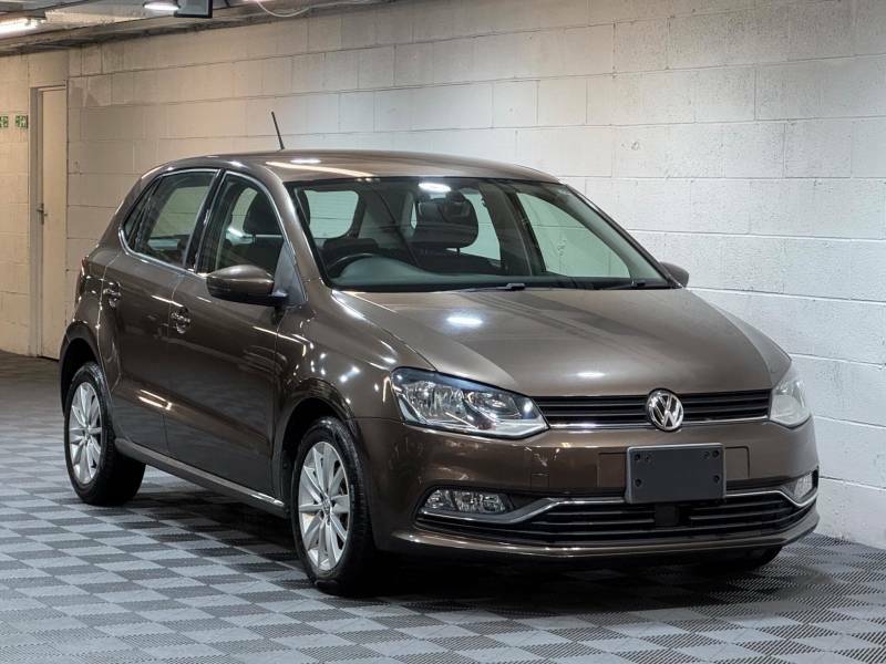 Volkswagen Polo 1.2 Tsi Bluemotion Tech Sel Hatchback D Brown