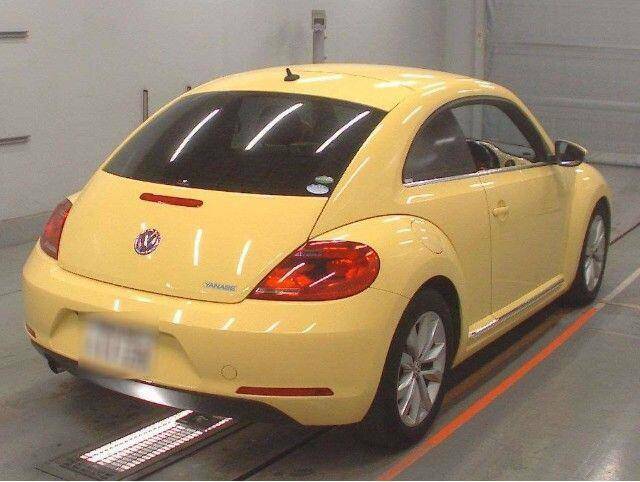 Volkswagen Beetle 1.2 Tsi Bluemotion Tech Design Hatchback Petro Yellow