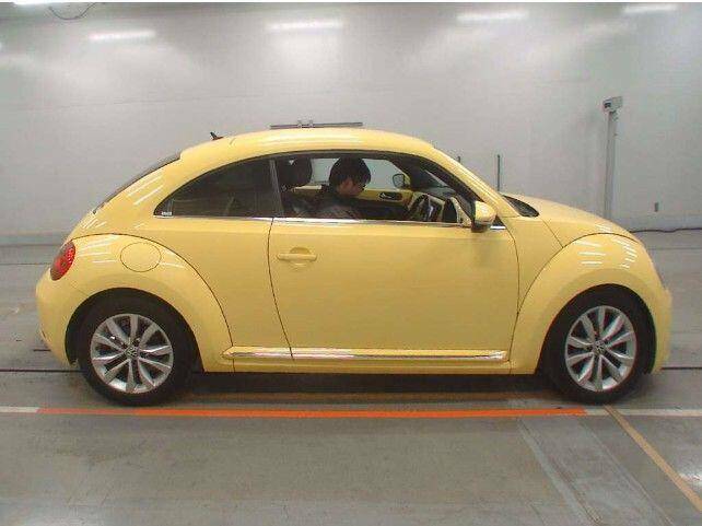 Volkswagen Beetle 1.2 Tsi Bluemotion Tech Design Hatchback Petro Yellow #5