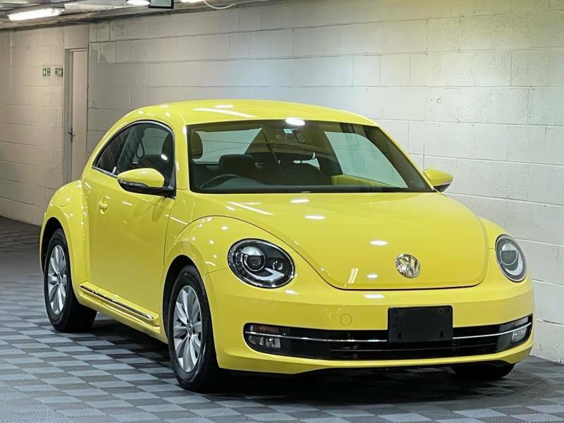 Volkswagen Beetle 1.2 Tsi Bluemotion Tech Design Hatchback Petro Yellow