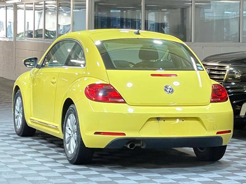 Volkswagen Beetle 1.2 Tsi Bluemotion Tech Design Hatchback Petro WVW106 Yellow #3