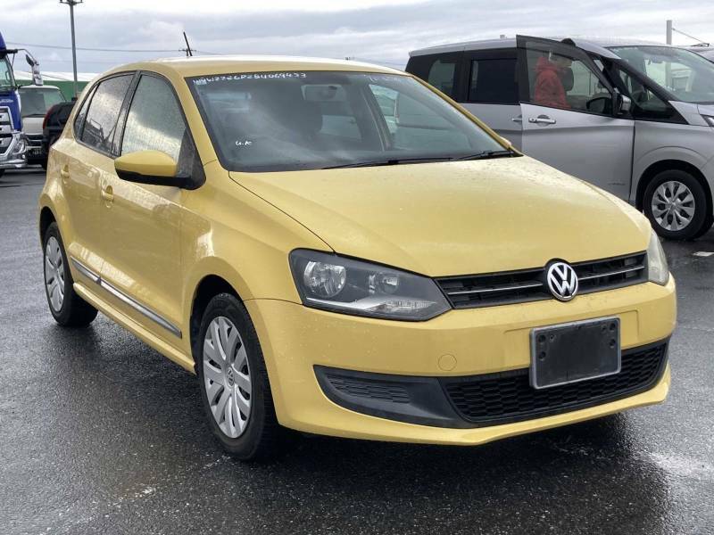Volkswagen Polo 1.4 Match Edition White #1