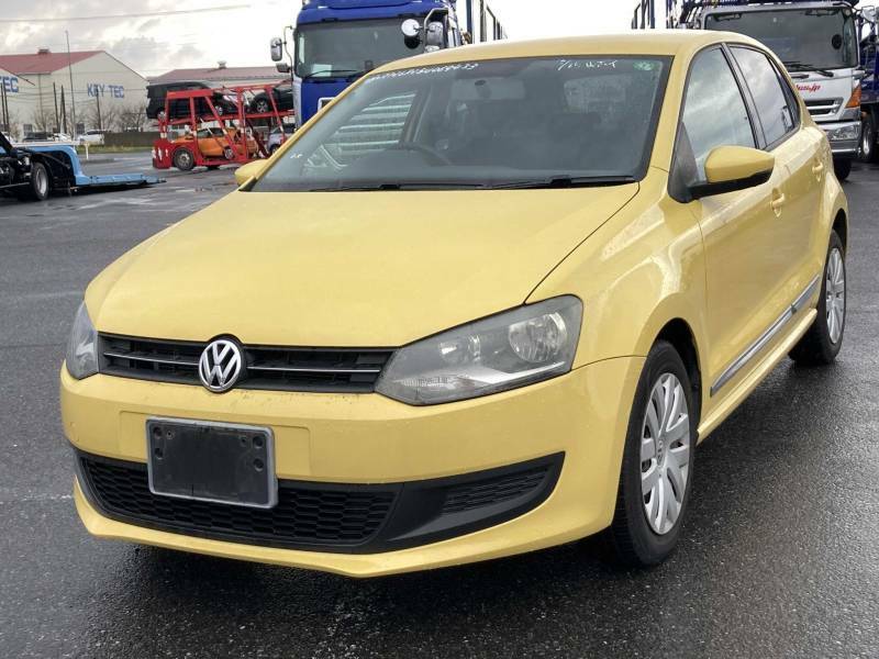 Volkswagen Polo 1.4 Match Edition White #4
