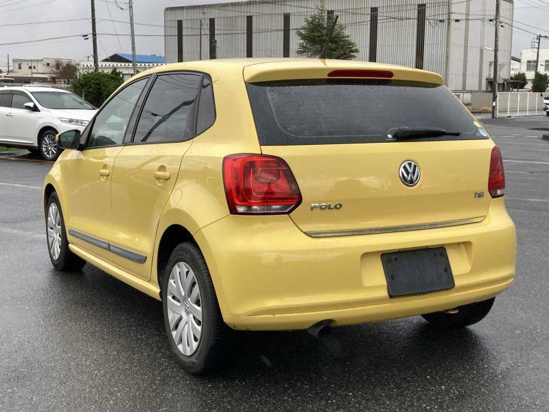 Volkswagen Polo 1.4 Match Edition White #3