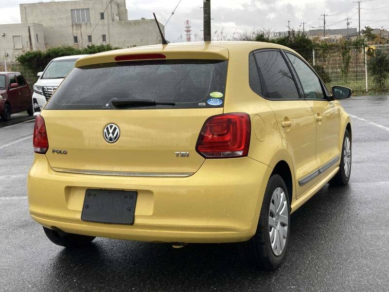 Volkswagen Polo 1.4 Match Edition White #2