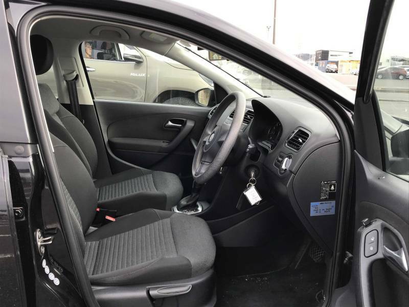 Volkswagen Polo 1.2 Tsi Bluemotion Tech Sel Hatchback D WVW684 Black #2