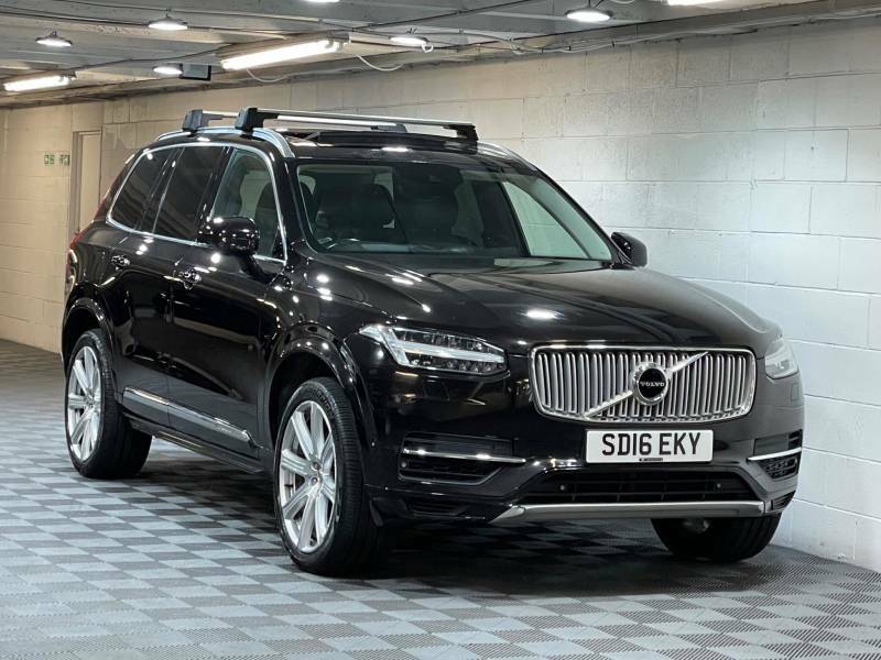 Volvo XC90 D5 Momentum Awd Silver #1
