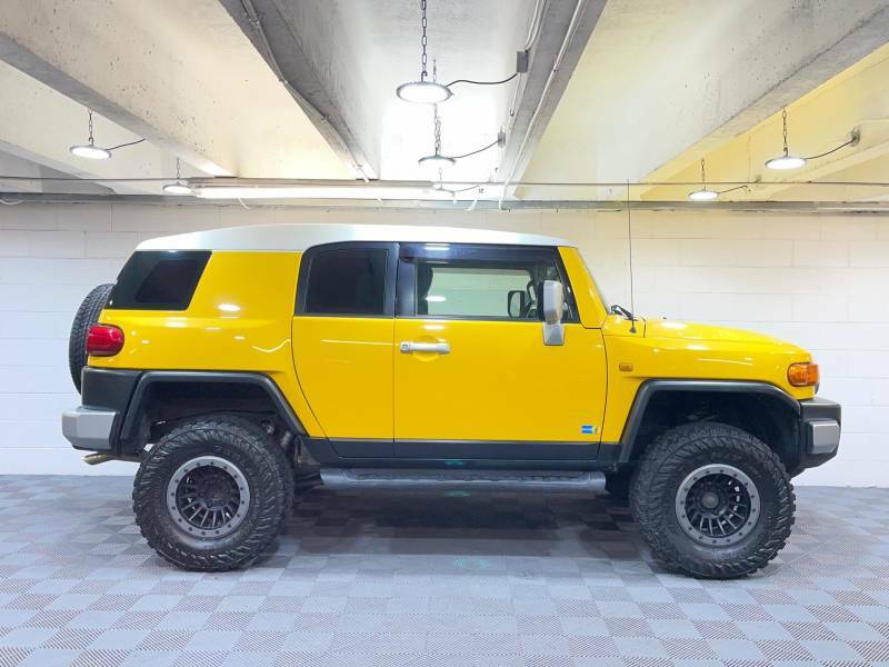 Toyota FJ Cruiser 4.0 V8 Colour Package 4Wd Lifted - 1963 A Green #5