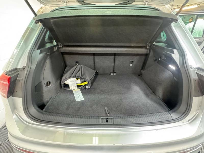 Volkswagen Tiguan Elegance White #13