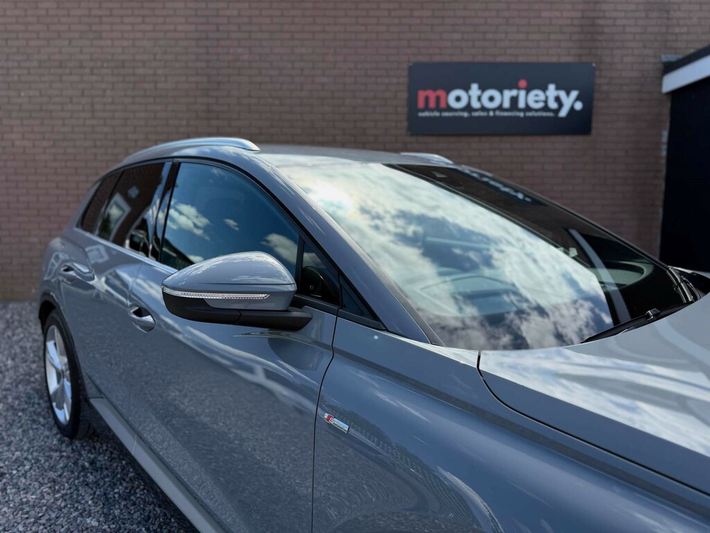 Audi Q4 E Tron S Line 35 #4