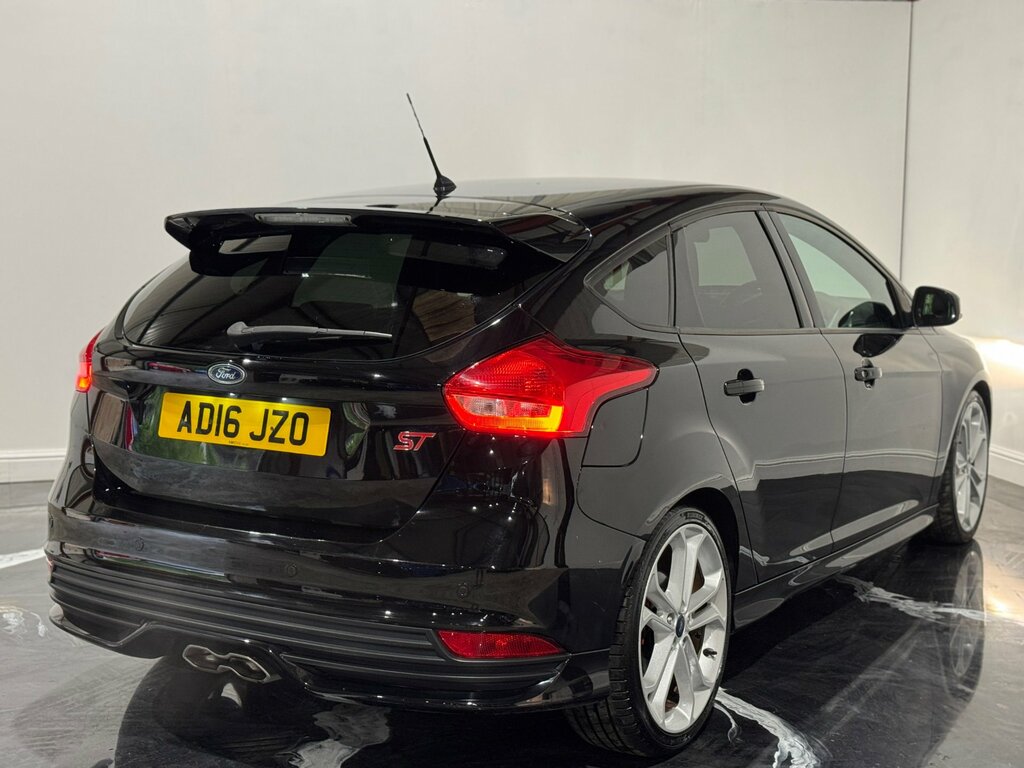 Ford Focus 2.0 Tdci St-3 Hatchback Euro 6 AD16JZO Black #6