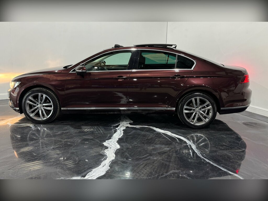Volkswagen Passat 2.0 Tdi Gt Saloon Euro 6 Ss NV17VAD Red #5