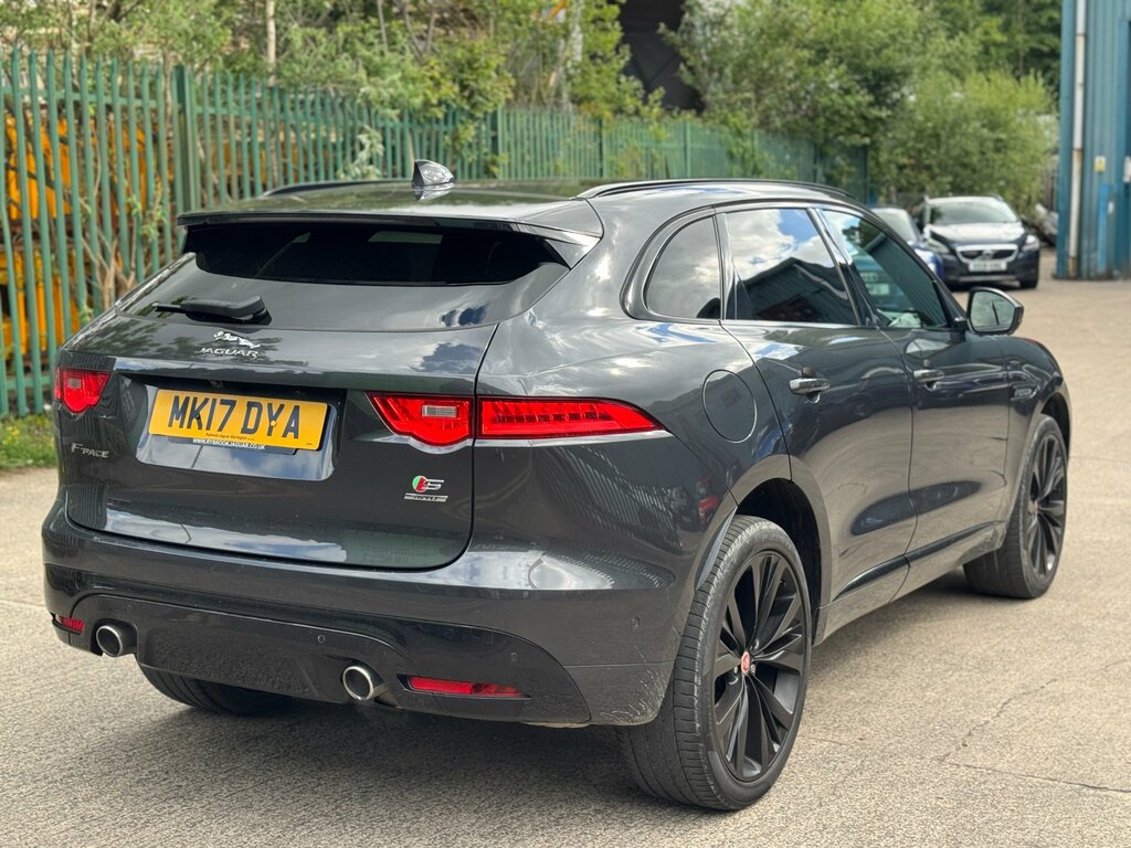 Jaguar F-Pace 3.0 V6 S Suv Awd Euro 6 Ss 380 Grey #3