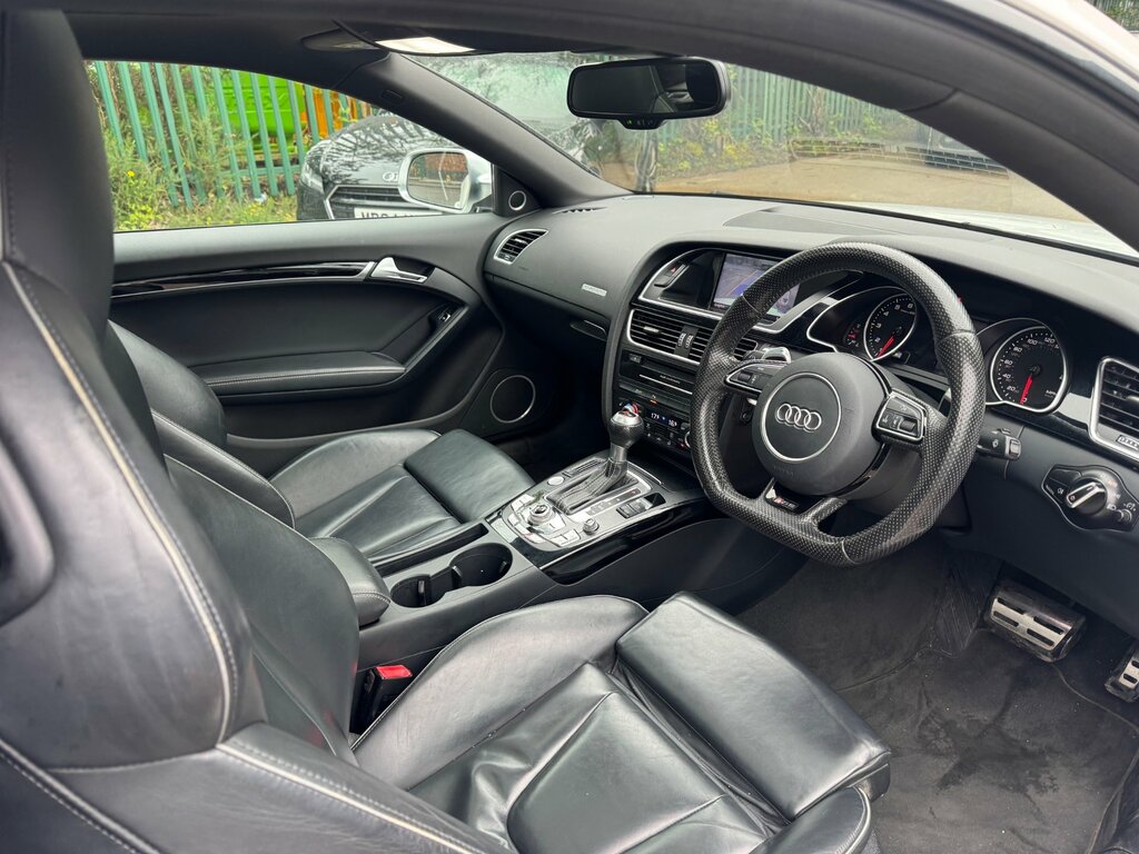 Audi RS5 4.2 Fsi V8 Coupe S Tronic Quattro Euro White #5