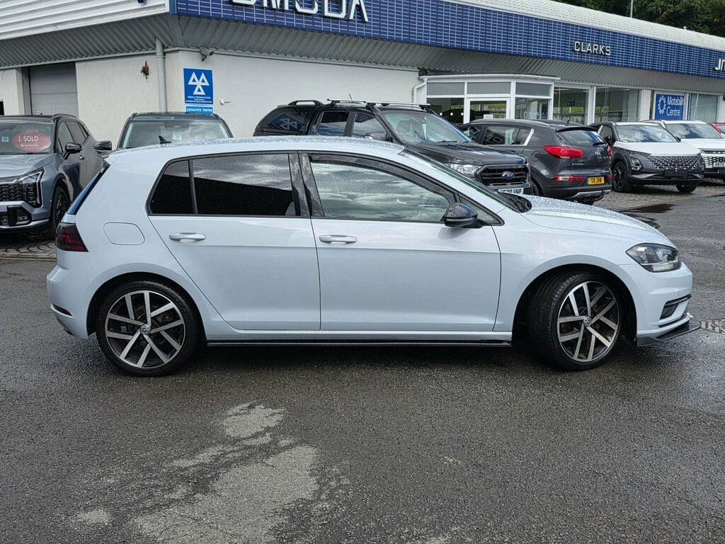 Volkswagen Golf 1.5 Tsi Evo Se Nav Black #2