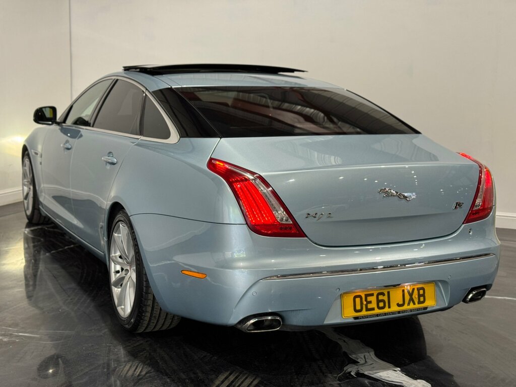 Jaguar XJ 3.0 3.0D V6 Portfolio Black #8