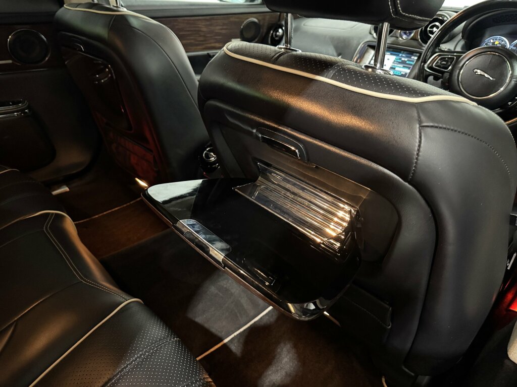 Jaguar XJ 3.0 3.0D V6 Portfolio Black #21