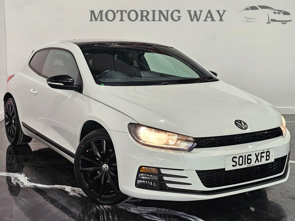 Volkswagen Scirocco 1.4 Tsi Bluemotion Tech Gt Black Edition Hatchback White