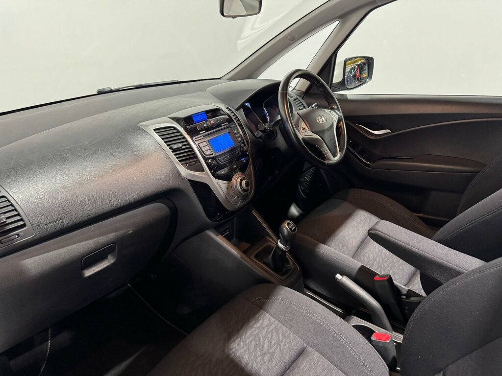 Hyundai Ix20 1.6 Active Euro 5 White #22