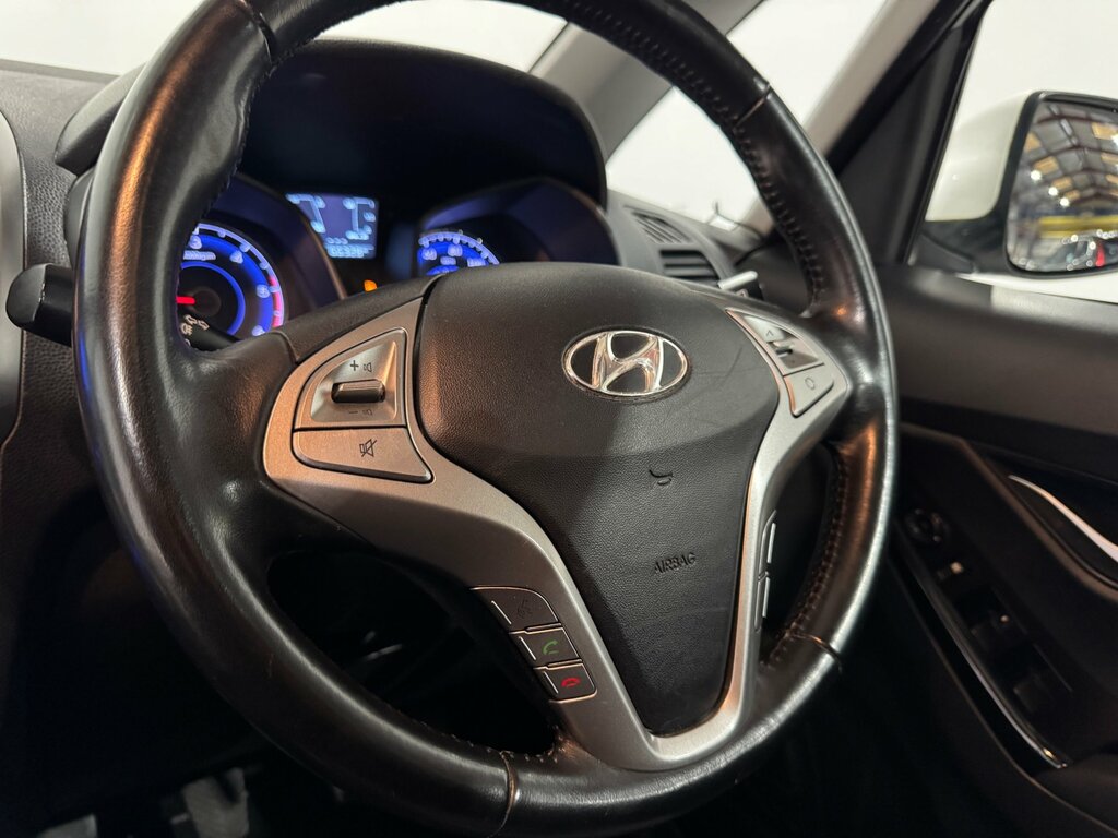 Hyundai Ix20 1.6 Active Euro 5 White #27