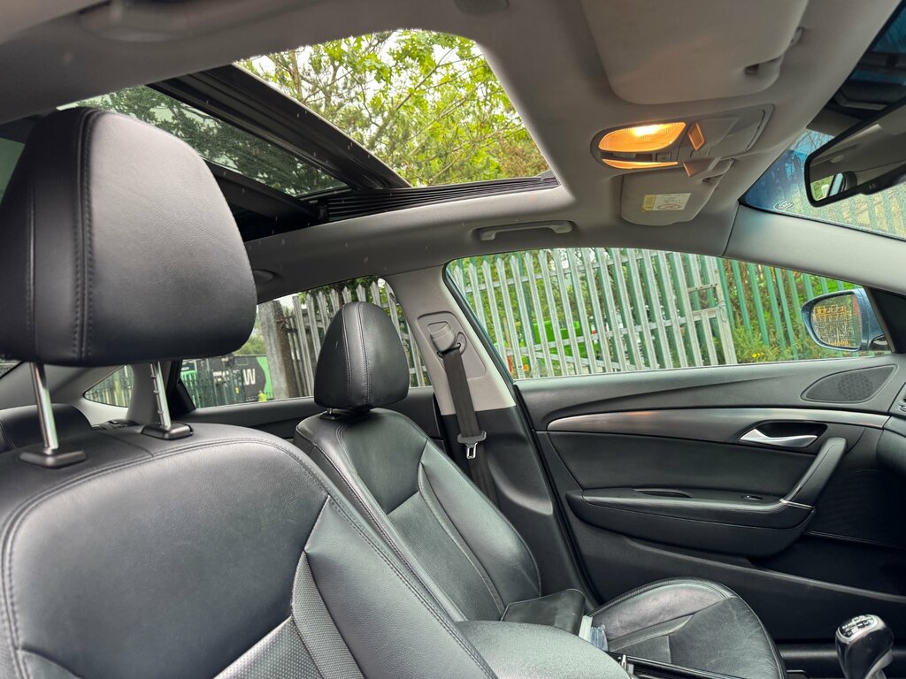 Hyundai I40 1.7 Crdi Blue Drive Premium Saloon Manu Blue #6