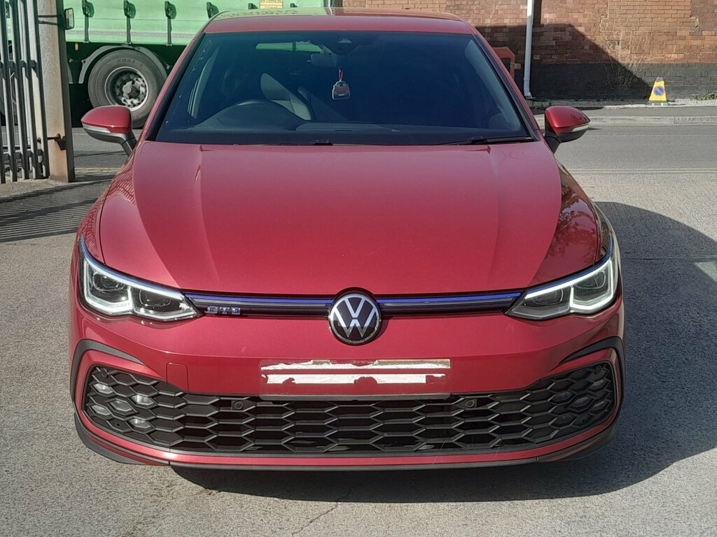 Volkswagen e-Golf 1.4 Tsi 13Kwh Gte Hatchback Plug-in Hyb Red #3