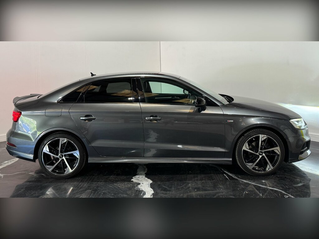 Audi A3 1.5 Tfsi Cod 35 Black Edition Saloon Ma SH68KME Grey #4