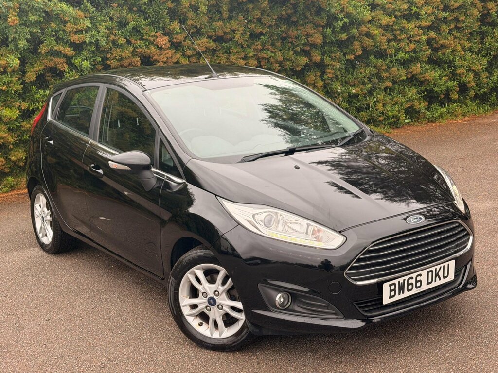 Ford Fiesta 1.0T Ecoboost Zetec Euro 6 Ss Black