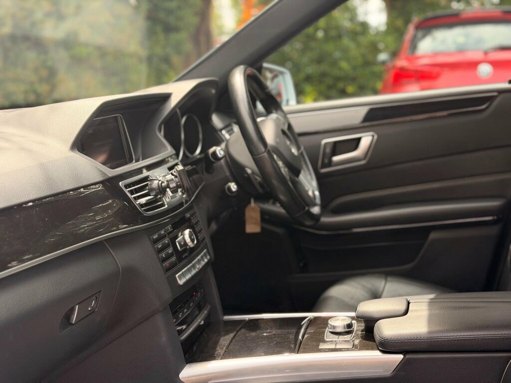 Mercedes-Benz E Class 2014 14 E220 Silver #15