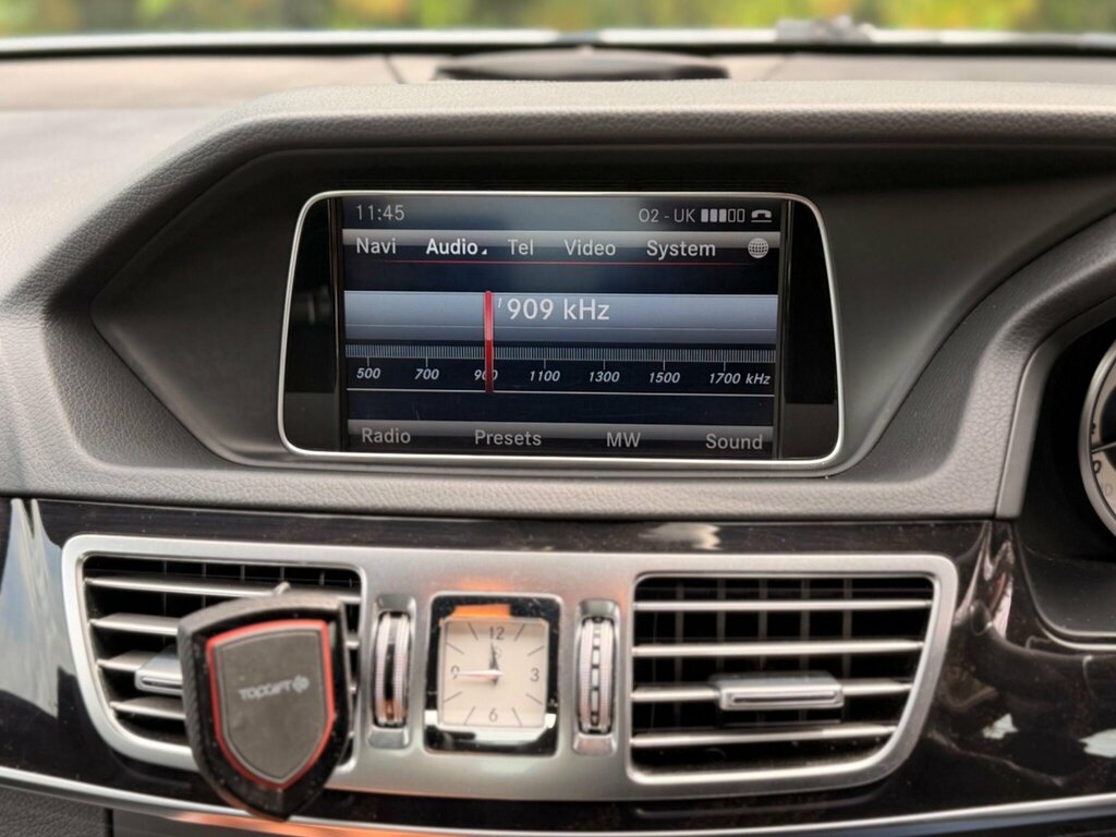 Mercedes-Benz E Class 2014 14 E220 Silver #20