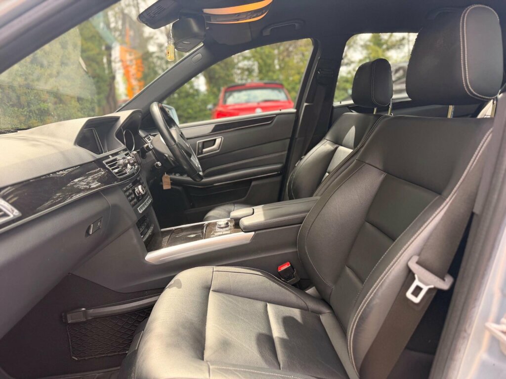 Mercedes-Benz E Class 2014 14 E220 Silver #16