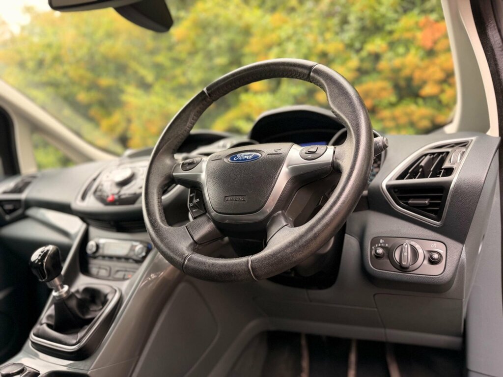 Ford Grand C-Max 1.0T Ecoboost Titanium Silver #9