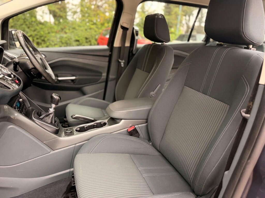 Ford Grand C-Max 1.0T Ecoboost Titanium Silver #10