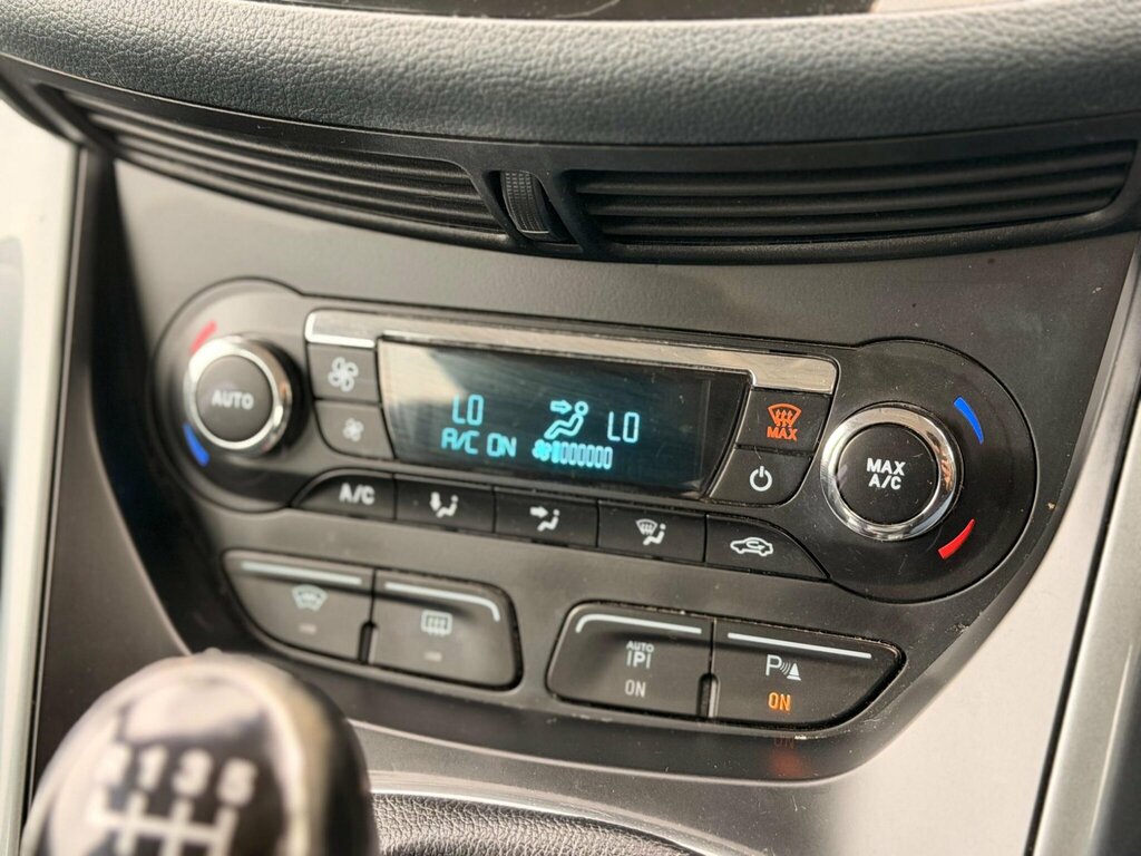 Ford Grand C-Max 1.0T Ecoboost Titanium Silver #23