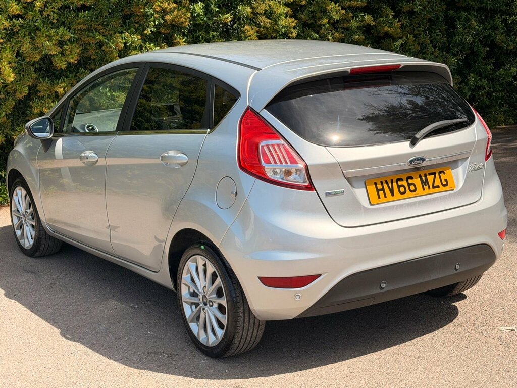 Ford Fiesta 1.0T Ecoboost Titanium X Euro 6 Ss HV66MZG Silver #5