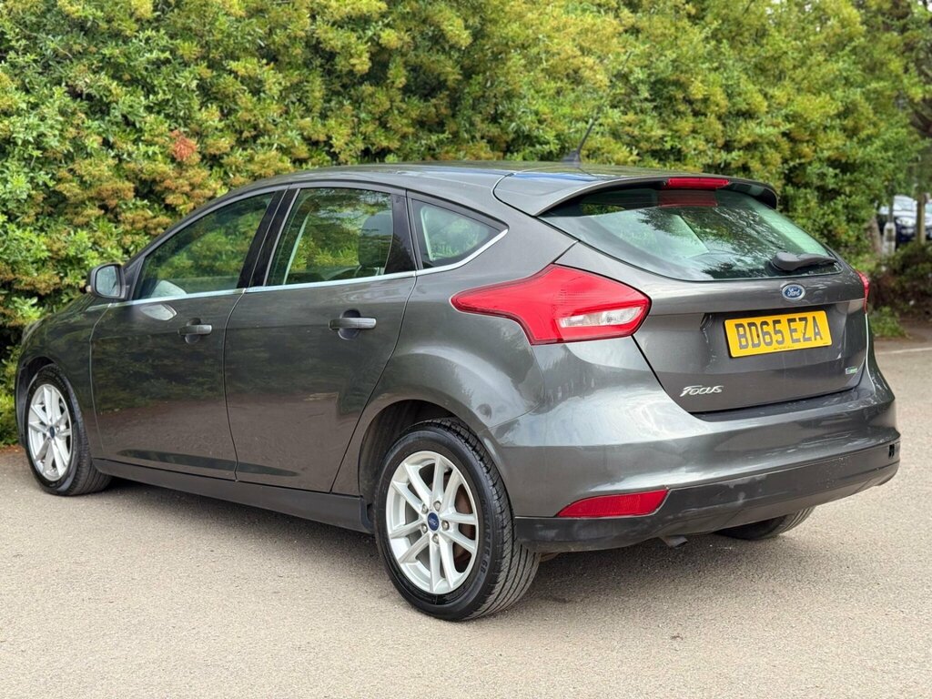 Ford Focus 1.0T Ecoboost Zetec Euro 6 Ss BD65EZA Grey #4