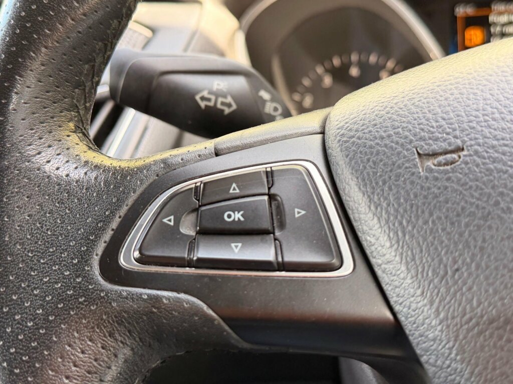 Ford Focus 1.0 Ecoboost 140 St-line Navigation Black #16