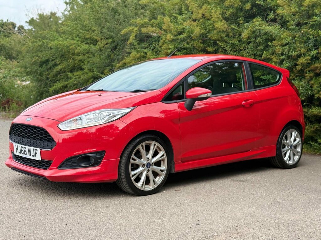 Ford Fiesta 1.0T Ecoboost Zetec S Euro 6 Ss HJ66WJF Red #4