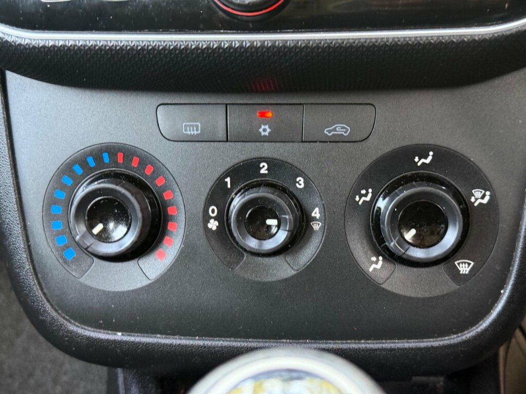Fiat Punto 1.2 Pop Euro 6 Red #13