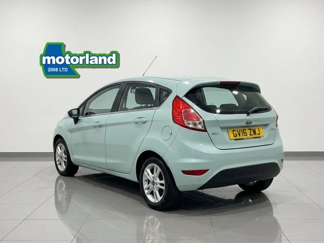 Ford Fiesta Zetec 99 Bhp GV16ZWJ Green #4