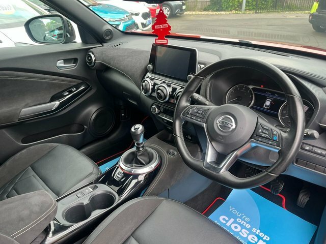 Nissan Juke Dig-t Tekna Suv YF21DTO Red #5
