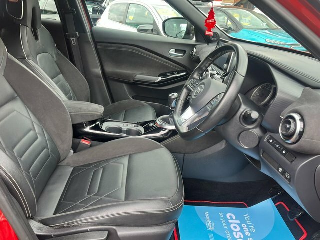 Nissan Juke Dig-t Tekna Suv YF21DTO Red #4