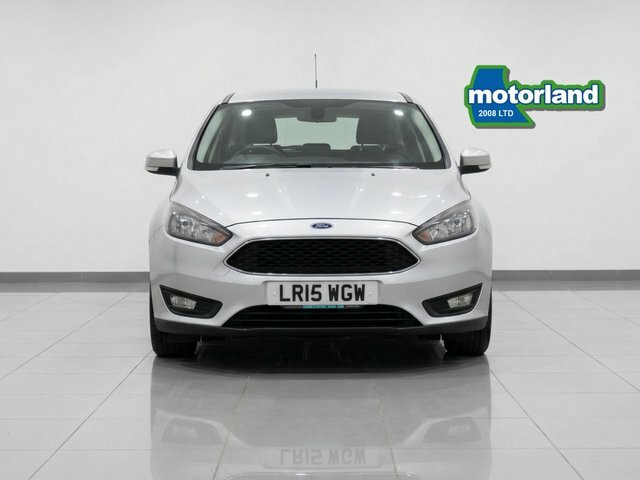 Ford Focus Ecoboost Zetec Hatchback LR15WGW Silver #5