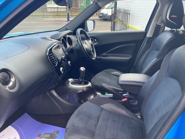 Nissan Juke Juke 1.0 Dig-t Tekna Dct Hatchback Blue #1