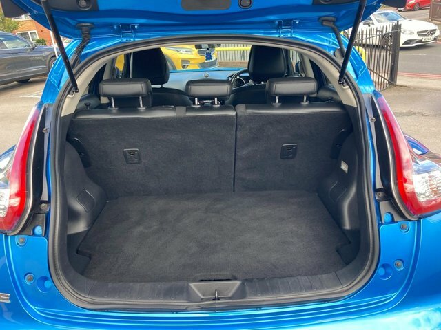 Nissan Juke Juke 1.0 Dig-t Tekna Dct Hatchback Blue #3