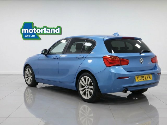 BMW 1 Series Hatchback 1.5 118I M Sport 2019 Blue #4