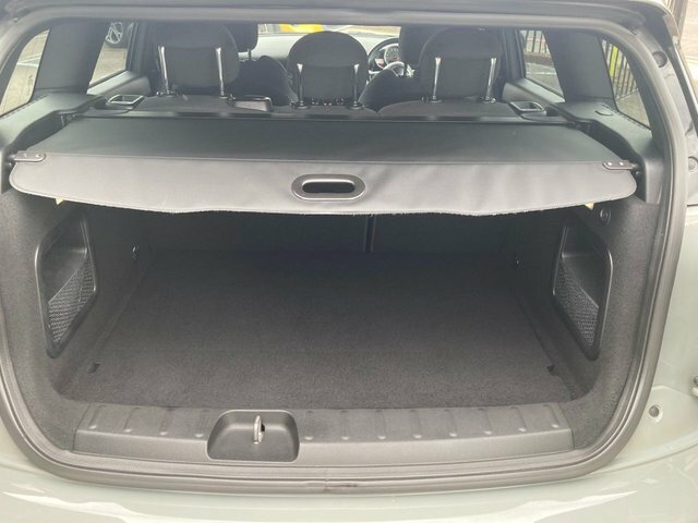 Mini Clubman Cooper Black #14