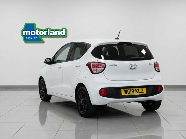 Hyundai I10 Go Se Hatchback WG18KLZ White #4