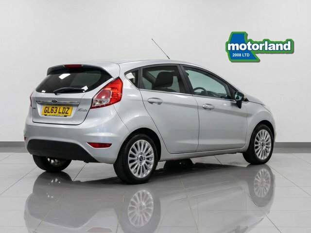 Ford Fiesta Ecoboost Titanium Hatchback GL63LDZ Silver #6